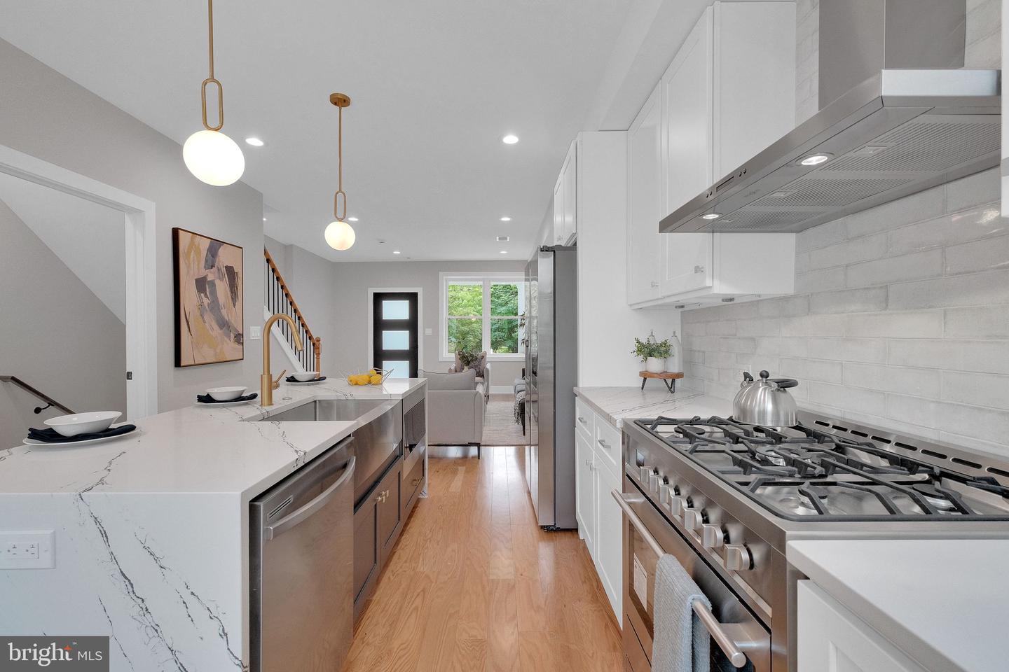 1020 HAMLIN ST NE, WASHINGTON, District Of Columbia 20017, 3 Bedrooms Bedrooms, ,3 BathroomsBathrooms,Residential,For sale,1020 HAMLIN ST NE,DCDC2209452 MLS # DCDC2209452