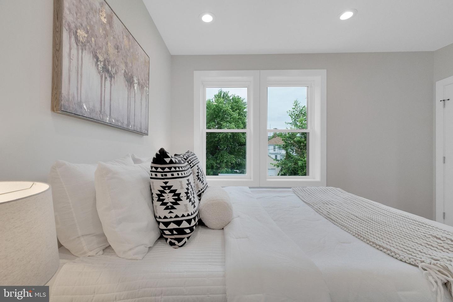 1020 HAMLIN ST NE, WASHINGTON, District Of Columbia 20017, 3 Bedrooms Bedrooms, ,3 BathroomsBathrooms,Residential,For sale,1020 HAMLIN ST NE,DCDC2209452 MLS # DCDC2209452