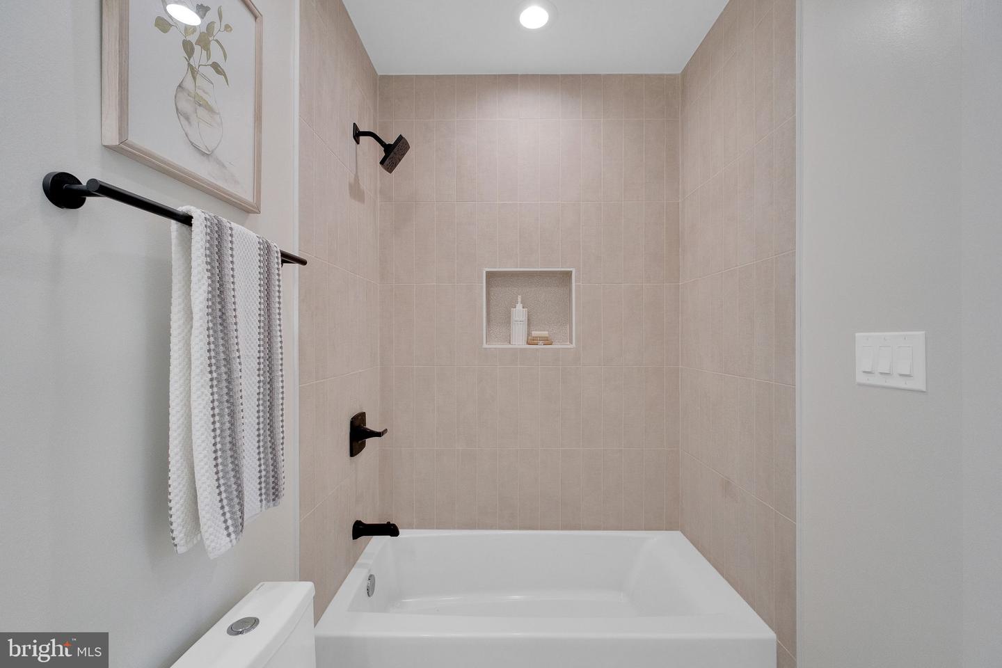 1020 HAMLIN ST NE, WASHINGTON, District Of Columbia 20017, 3 Bedrooms Bedrooms, ,3 BathroomsBathrooms,Residential,For sale,1020 HAMLIN ST NE,DCDC2209452 MLS # DCDC2209452
