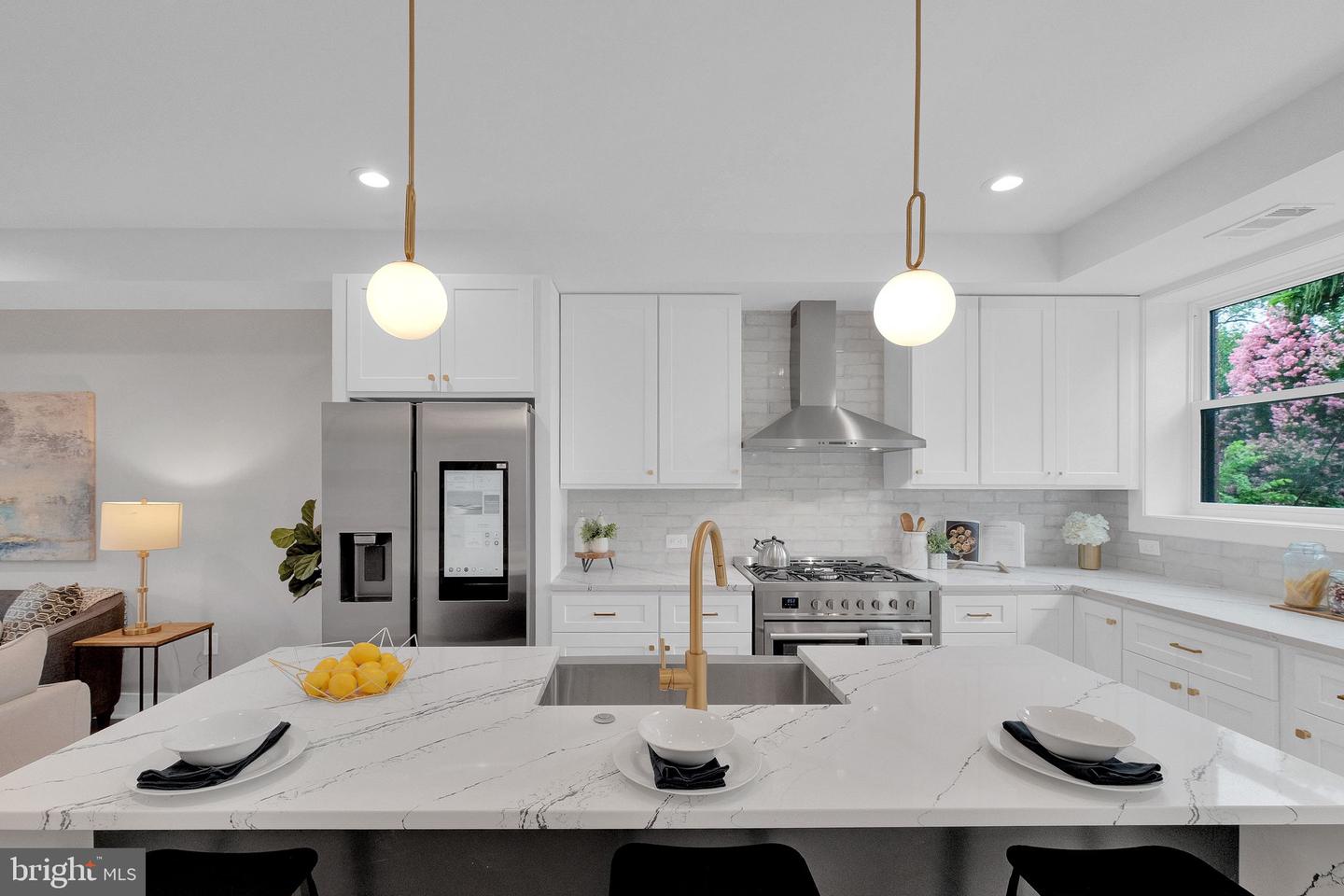 1020 HAMLIN ST NE, WASHINGTON, District Of Columbia 20017, 3 Bedrooms Bedrooms, ,3 BathroomsBathrooms,Residential,For sale,1020 HAMLIN ST NE,DCDC2209452 MLS # DCDC2209452