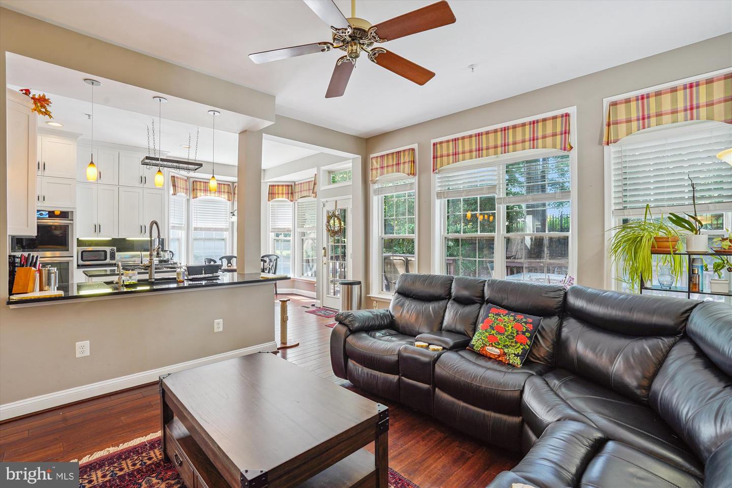 3486 BARRISTERS KEEPE CIR, FAIRFAX, Virginia 22031, 4 Bedrooms Bedrooms, ,3 BathroomsBathrooms,Residential,For sale,3486 BARRISTERS KEEPE CIR,VAFC2006632 MLS # VAFC2006632
