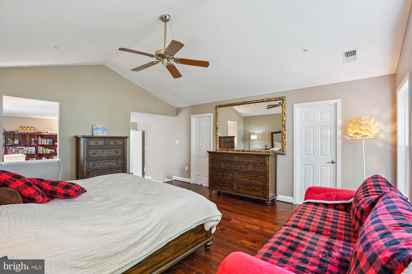 3486 BARRISTERS KEEPE CIR, FAIRFAX, Virginia 22031, 4 Bedrooms Bedrooms, ,3 BathroomsBathrooms,Residential,For sale,3486 BARRISTERS KEEPE CIR,VAFC2006632 MLS # VAFC2006632