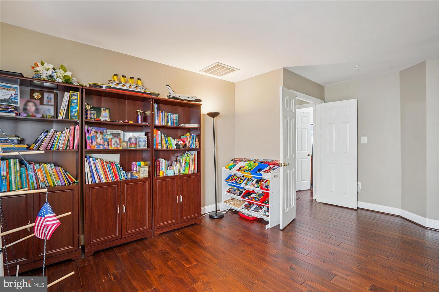 3486 BARRISTERS KEEPE CIR, FAIRFAX, Virginia 22031, 4 Bedrooms Bedrooms, ,3 BathroomsBathrooms,Residential,For sale,3486 BARRISTERS KEEPE CIR,VAFC2006632 MLS # VAFC2006632
