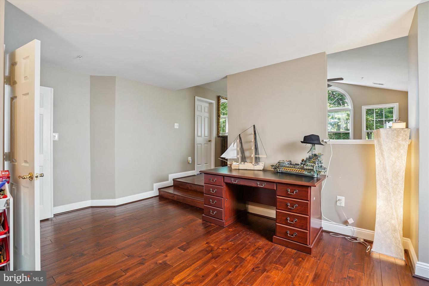 3486 BARRISTERS KEEPE CIR, FAIRFAX, Virginia 22031, 4 Bedrooms Bedrooms, ,3 BathroomsBathrooms,Residential,For sale,3486 BARRISTERS KEEPE CIR,VAFC2006632 MLS # VAFC2006632