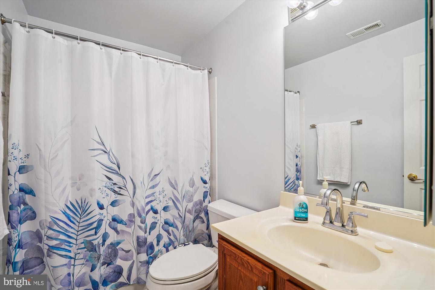 3486 BARRISTERS KEEPE CIR, FAIRFAX, Virginia 22031, 4 Bedrooms Bedrooms, ,3 BathroomsBathrooms,Residential,For sale,3486 BARRISTERS KEEPE CIR,VAFC2006632 MLS # VAFC2006632