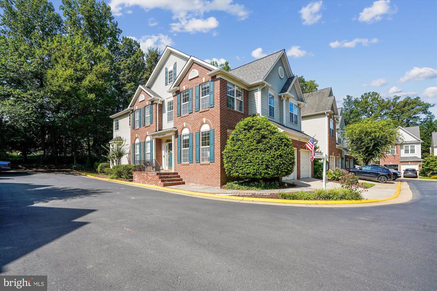 3486 BARRISTERS KEEPE CIR, FAIRFAX, Virginia 22031, 4 Bedrooms Bedrooms, ,3 BathroomsBathrooms,Residential,For sale,3486 BARRISTERS KEEPE CIR,VAFC2006632 MLS # VAFC2006632