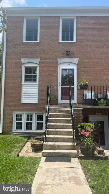 172-B LEEDS CT W, WARRENTON, Virginia 20186, 2 Bedrooms Bedrooms, ,1 BathroomBathrooms,Residential,For sale,172-B LEEDS CT W,VAFQ2017474 MLS # VAFQ2017474