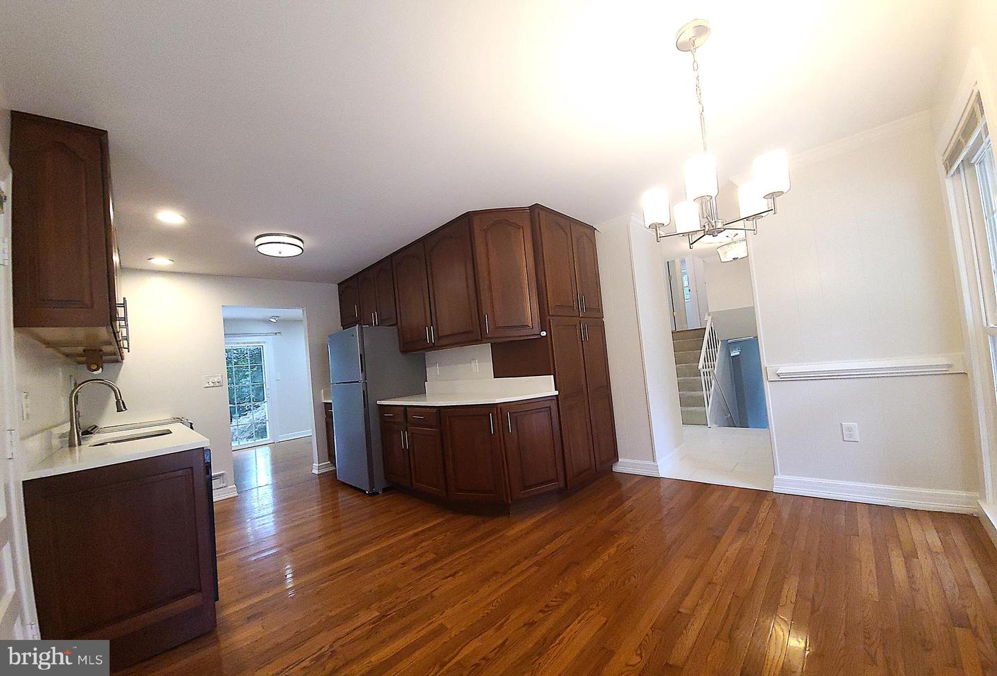 7910 HARWOOD PL, SPRINGFIELD, Virginia 22152, 4 Bedrooms Bedrooms, ,2 BathroomsBathrooms,Residential,For sale,7910 HARWOOD PL,VAFX2255984 MLS # VAFX2255984
