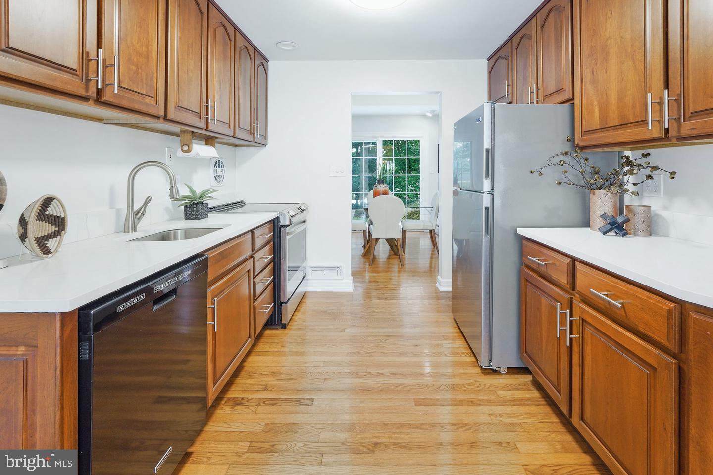 7910 HARWOOD PL, SPRINGFIELD, Virginia 22152, 4 Bedrooms Bedrooms, ,2 BathroomsBathrooms,Residential,For sale,7910 HARWOOD PL,VAFX2255984 MLS # VAFX2255984