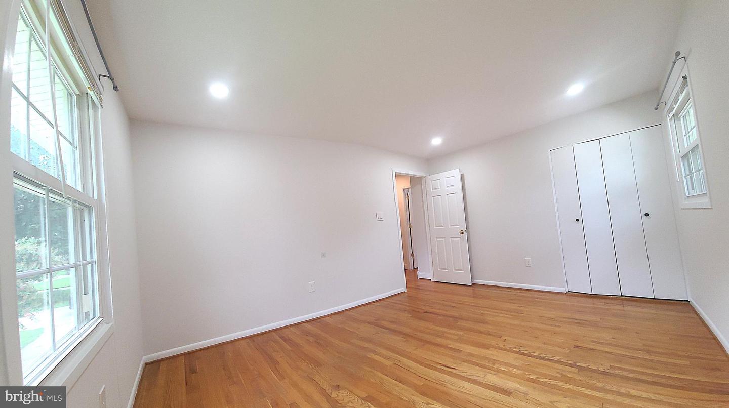 7910 HARWOOD PL, SPRINGFIELD, Virginia 22152, 4 Bedrooms Bedrooms, ,2 BathroomsBathrooms,Residential,For sale,7910 HARWOOD PL,VAFX2255984 MLS # VAFX2255984