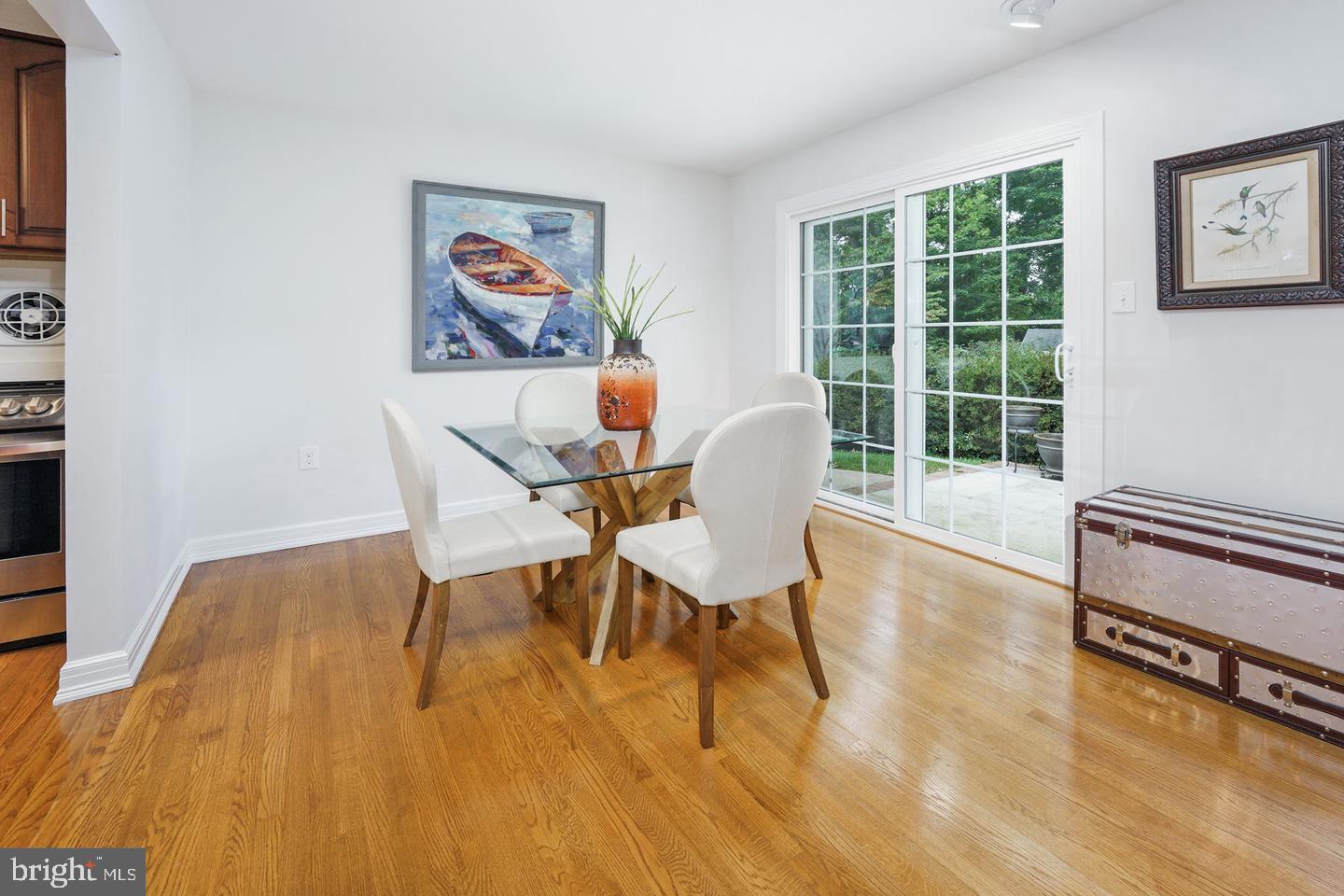 7910 HARWOOD PL, SPRINGFIELD, Virginia 22152, 4 Bedrooms Bedrooms, ,2 BathroomsBathrooms,Residential,For sale,7910 HARWOOD PL,VAFX2255984 MLS # VAFX2255984