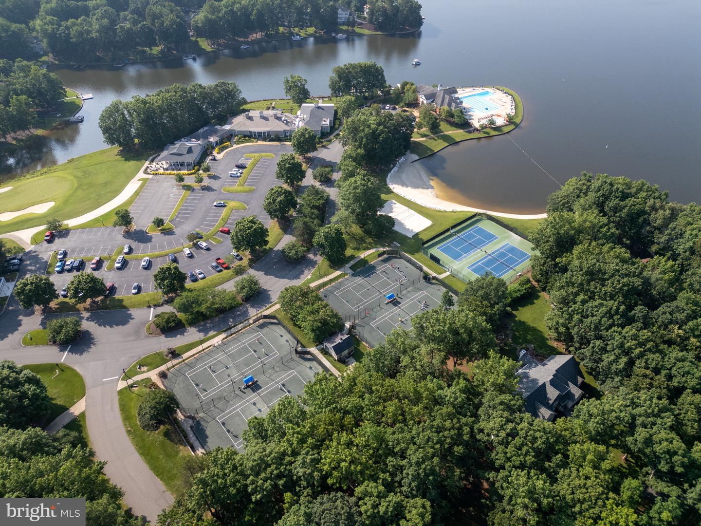 11208 KNOLLS END, SPOTSYLVANIA, Virginia 22551, 6 Bedrooms Bedrooms, ,5 BathroomsBathrooms,Residential,For sale,11208 KNOLLS END,VASP2034766 MLS # VASP2034766