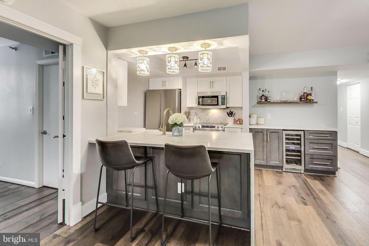 1024 N UTAH ST #119, ARLINGTON, Virginia 22201, 2 Bedrooms Bedrooms, ,2 BathroomsBathrooms,Residential,For sale,1024 N UTAH ST #119,VAAR2061034 MLS # VAAR2061034