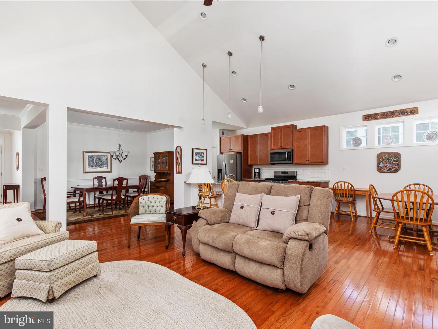 107 BLUETS DR, WHITE POST, Virginia 22663, 3 Bedrooms Bedrooms, ,2 BathroomsBathrooms,Residential,For sale,107 BLUETS DR,VAFV2035520 MLS # VAFV2035520