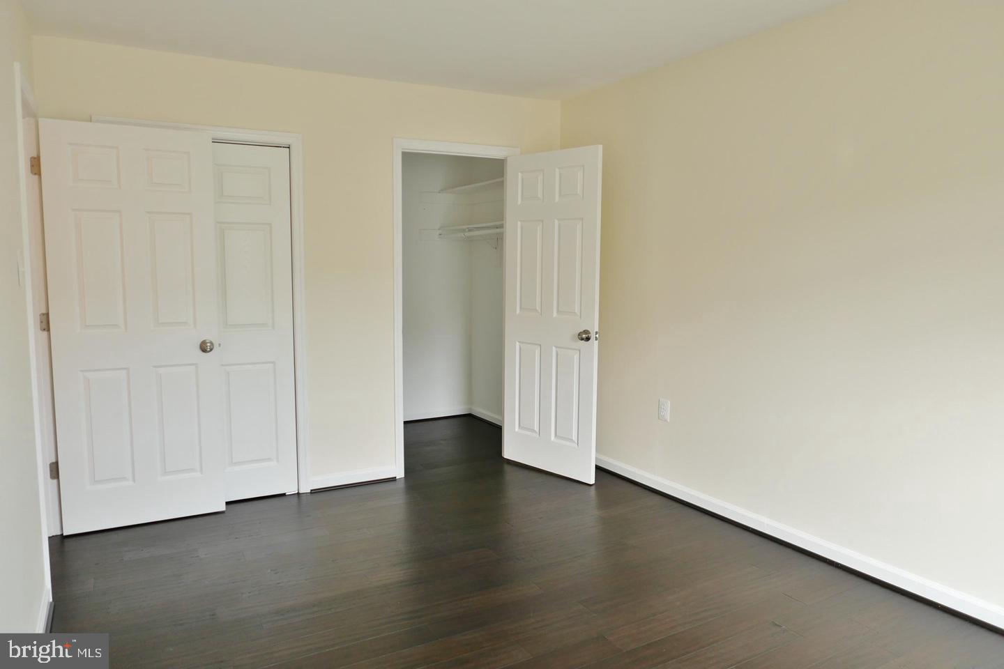 74 HANCOCK PL NE, LEESBURG, Virginia 20176, 2 Bedrooms Bedrooms, ,1 BathroomBathrooms,Residential,For sale,74 HANCOCK PL NE,VALO2102842 MLS # VALO2102842