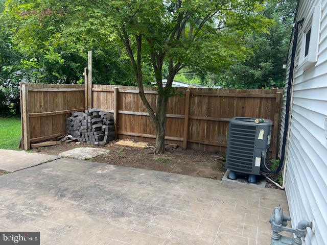 1410 COLCHESTER RD, WOODBRIDGE, Virginia 22191, 4 Bedrooms Bedrooms, ,2 BathroomsBathrooms,Residential,For sale,1410 COLCHESTER RD,VAPW2099760 MLS # VAPW2099760