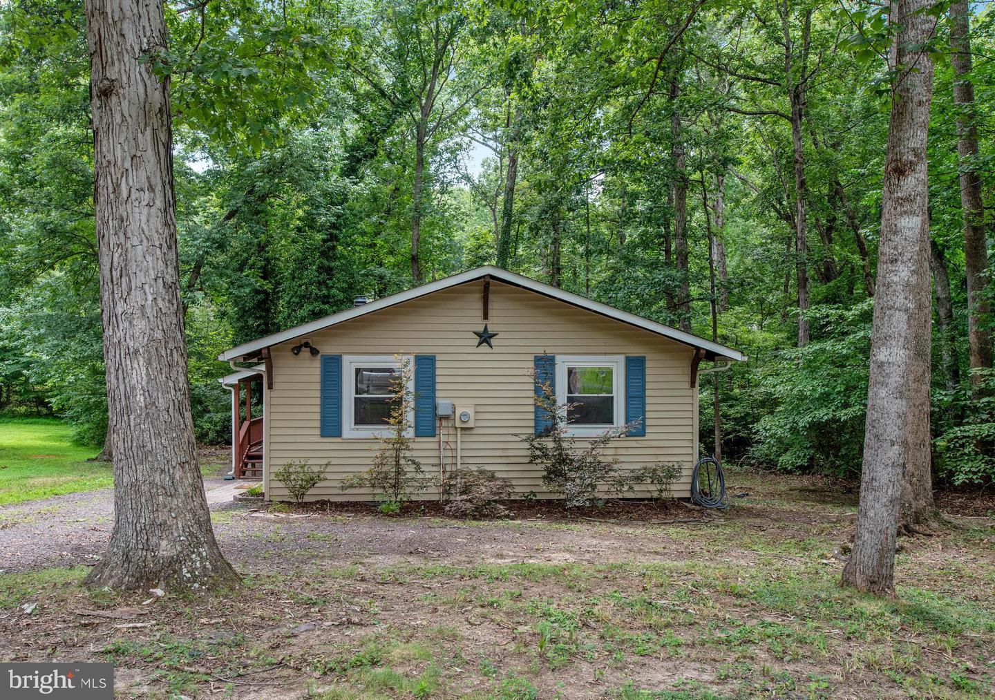 106 MONROE ST, LOCUST GROVE, Virginia 22508, 3 Bedrooms Bedrooms, ,1 BathroomBathrooms,Residential,For sale,106 MONROE ST,VAOR2010280 MLS # VAOR2010280