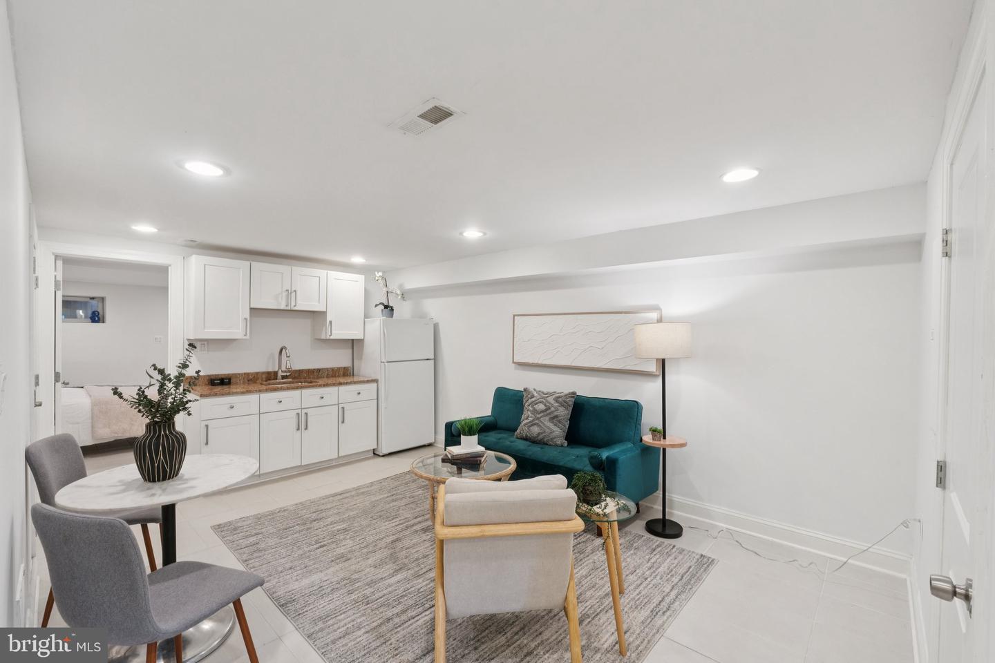 5132 7TH ST NW, WASHINGTON, District Of Columbia 20011, 3 Bedrooms Bedrooms, ,3 BathroomsBathrooms,Residential,For sale,5132 7TH ST NW,DCDC2211794 MLS # DCDC2211794