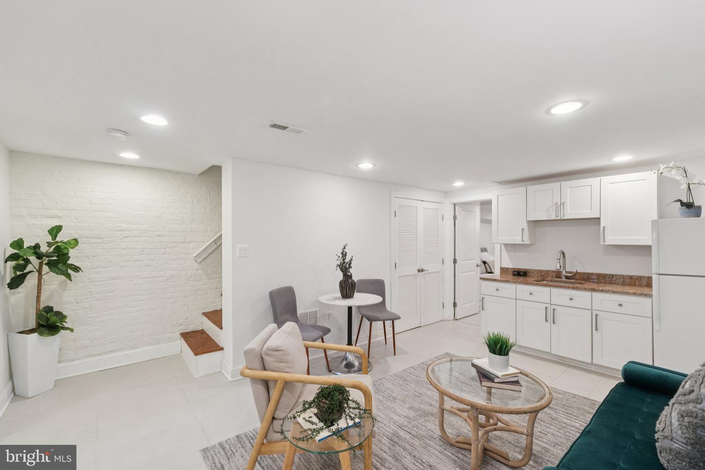 5132 7TH ST NW, WASHINGTON, District Of Columbia 20011, 3 Bedrooms Bedrooms, ,3 BathroomsBathrooms,Residential,For sale,5132 7TH ST NW,DCDC2211794 MLS # DCDC2211794