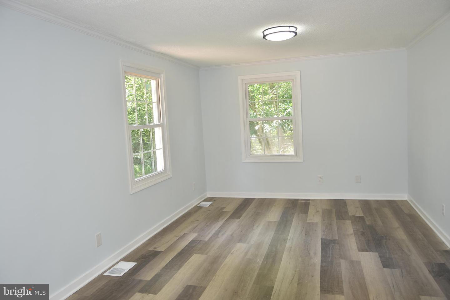 6513 DEERSKIN DR, FREDERICKSBURG, Virginia 22407, 5 Bedrooms Bedrooms, ,2 BathroomsBathrooms,Residential,For sale,6513 DEERSKIN DR,VASP2034336 MLS # VASP2034336