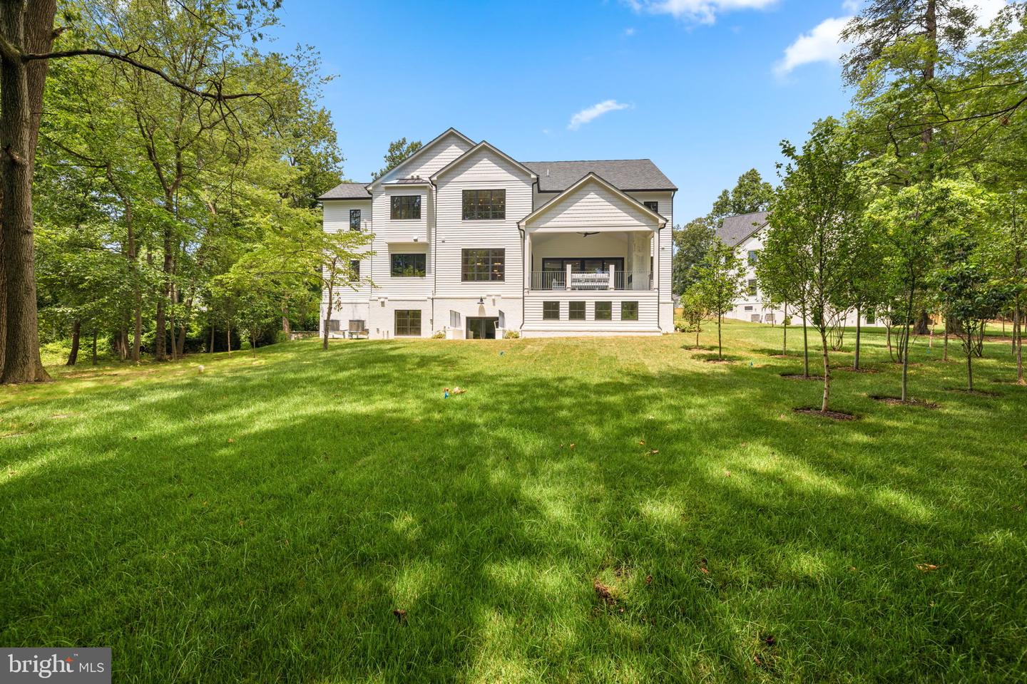 2109 ELLIOTT AVE, MCLEAN, Virginia 22101, 6 Bedrooms Bedrooms, ,6 BathroomsBathrooms,Residential,For sale,2109 ELLIOTT AVE,VAFX2254664 MLS # VAFX2254664