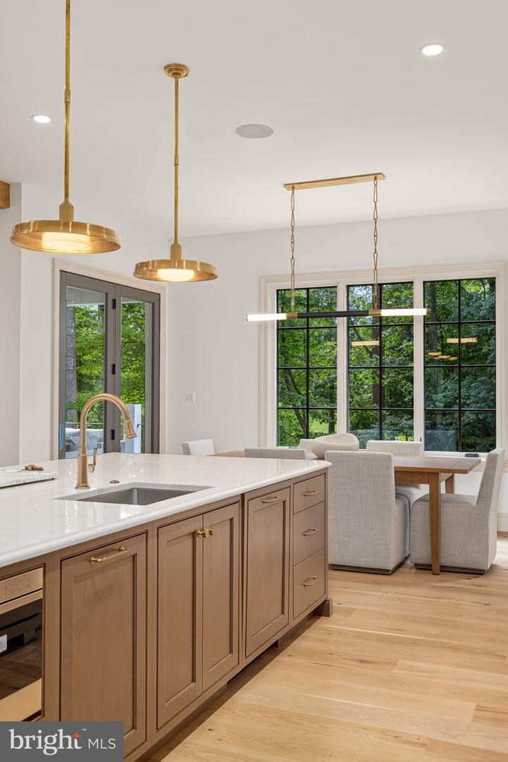 2109 ELLIOTT AVE, MCLEAN, Virginia 22101, 6 Bedrooms Bedrooms, ,6 BathroomsBathrooms,Residential,For sale,2109 ELLIOTT AVE,VAFX2254664 MLS # VAFX2254664