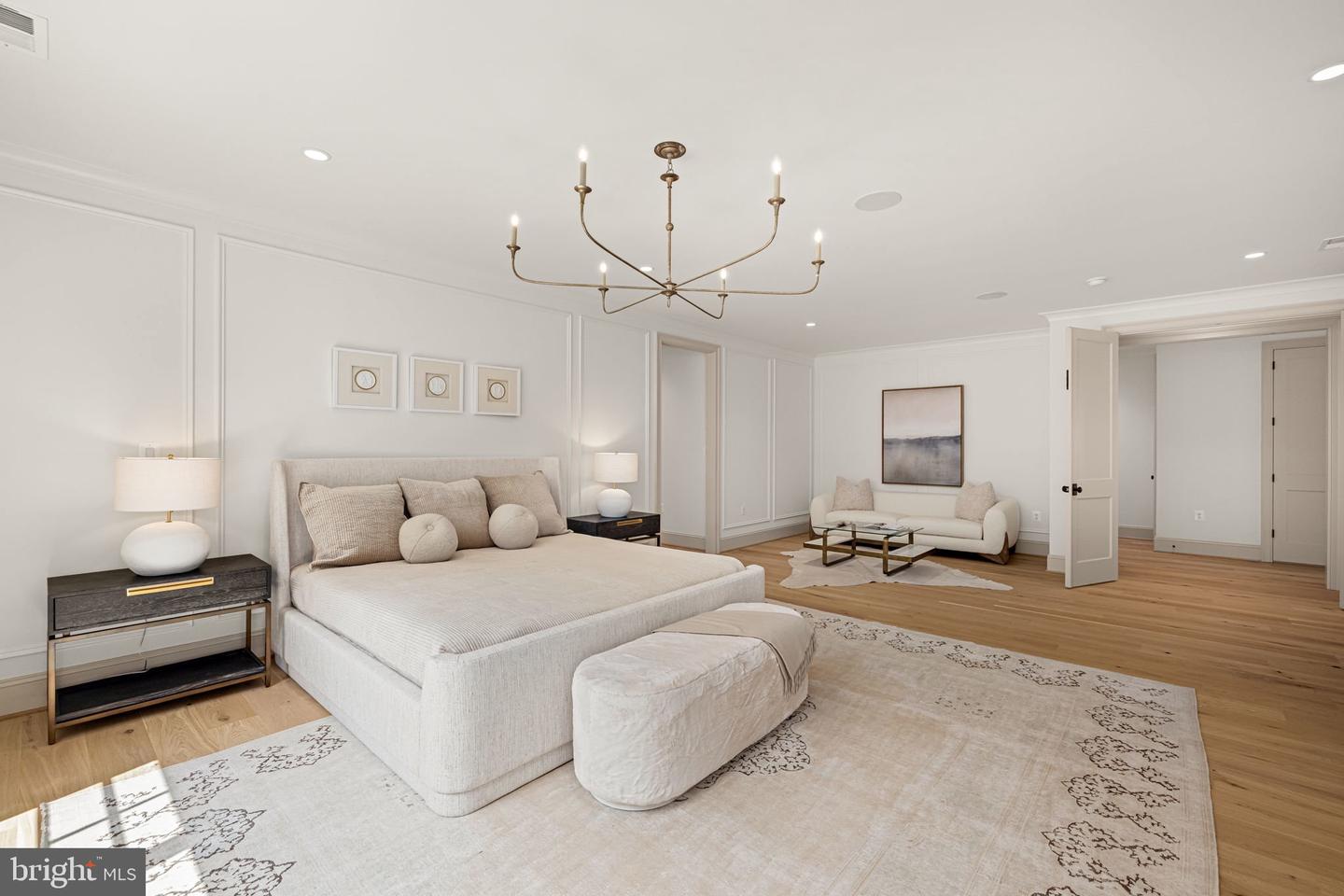 2109 ELLIOTT AVE, MCLEAN, Virginia 22101, 6 Bedrooms Bedrooms, ,6 BathroomsBathrooms,Residential,For sale,2109 ELLIOTT AVE,VAFX2254664 MLS # VAFX2254664