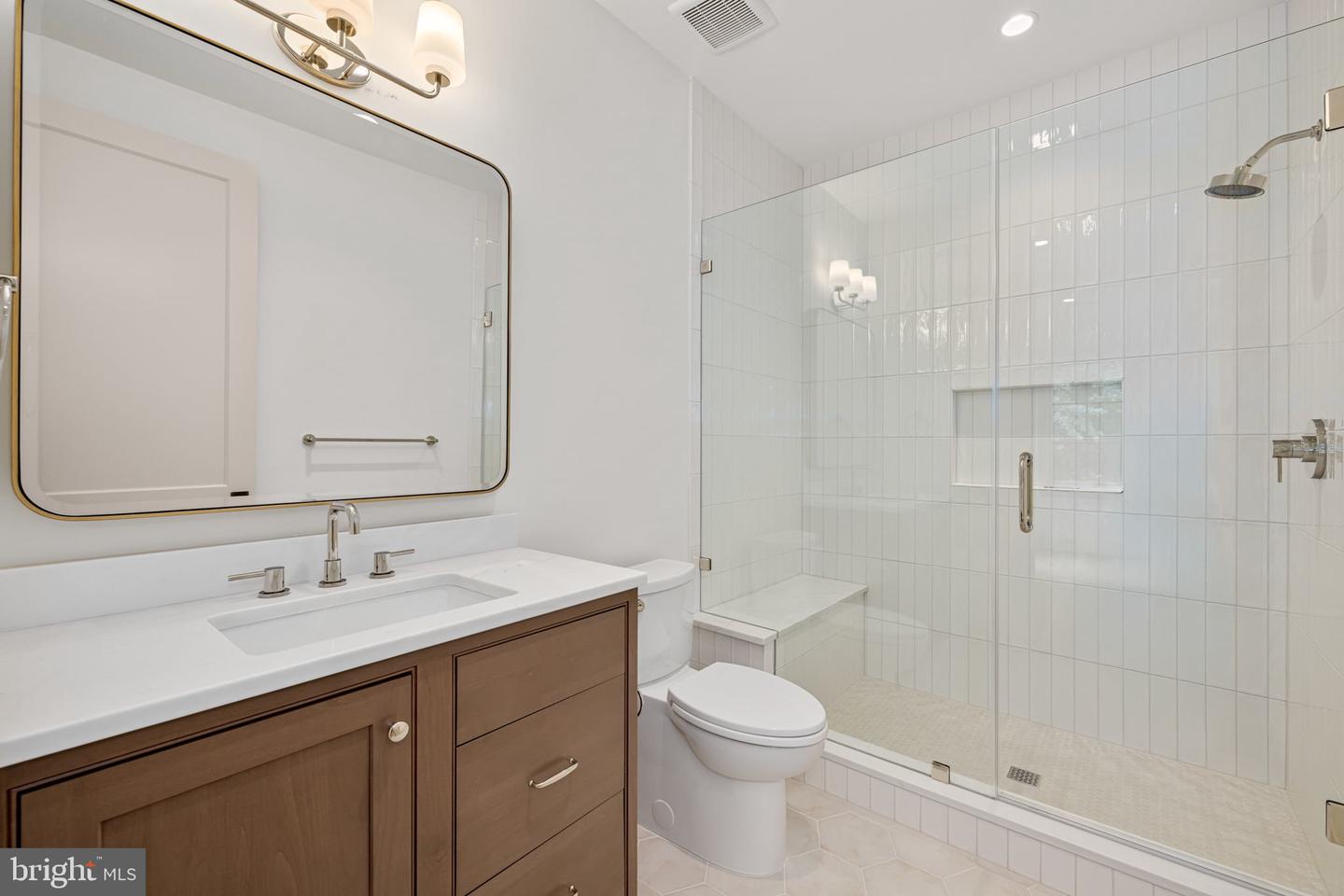 2109 ELLIOTT AVE, MCLEAN, Virginia 22101, 6 Bedrooms Bedrooms, ,6 BathroomsBathrooms,Residential,For sale,2109 ELLIOTT AVE,VAFX2254664 MLS # VAFX2254664