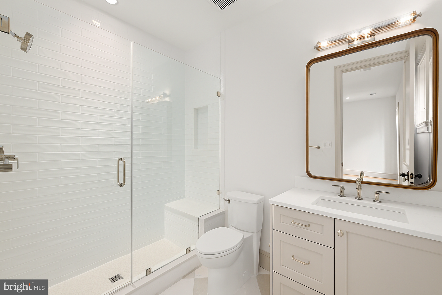 2109 ELLIOTT AVE, MCLEAN, Virginia 22101, 6 Bedrooms Bedrooms, ,6 BathroomsBathrooms,Residential,For sale,2109 ELLIOTT AVE,VAFX2254664 MLS # VAFX2254664