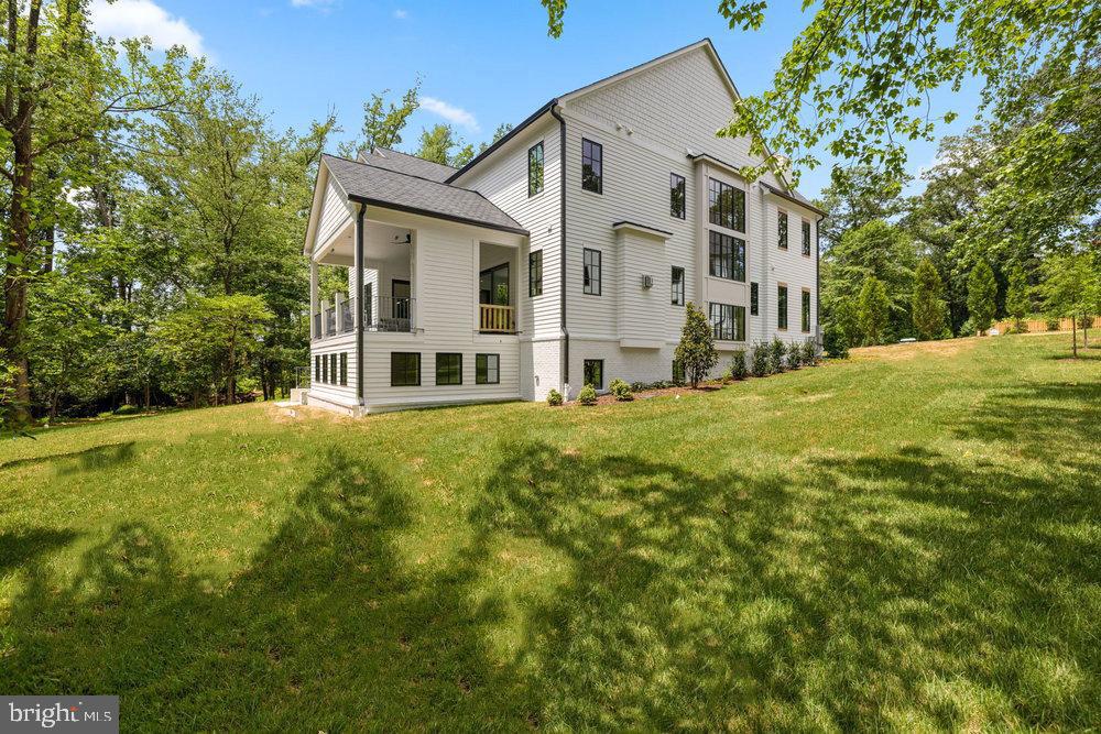 2109 ELLIOTT AVE, MCLEAN, Virginia 22101, 6 Bedrooms Bedrooms, ,6 BathroomsBathrooms,Residential,For sale,2109 ELLIOTT AVE,VAFX2254664 MLS # VAFX2254664