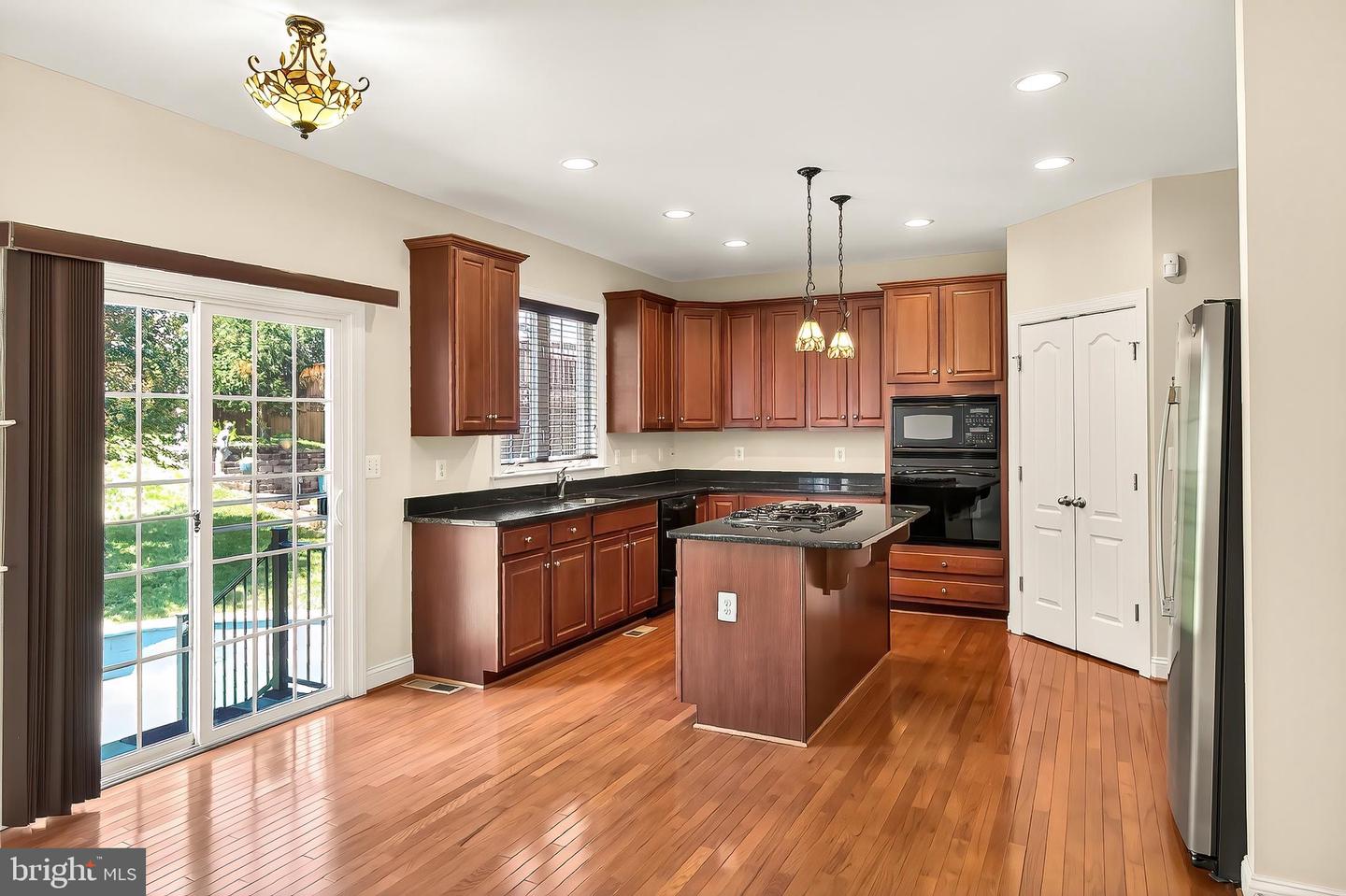 4369 GEORGE FRYE CIR, WOODBRIDGE, Virginia 22193, 5 Bedrooms Bedrooms, ,5 BathroomsBathrooms,Residential,For sale,4369 GEORGE FRYE CIR,VAPW2099370 MLS # VAPW2099370