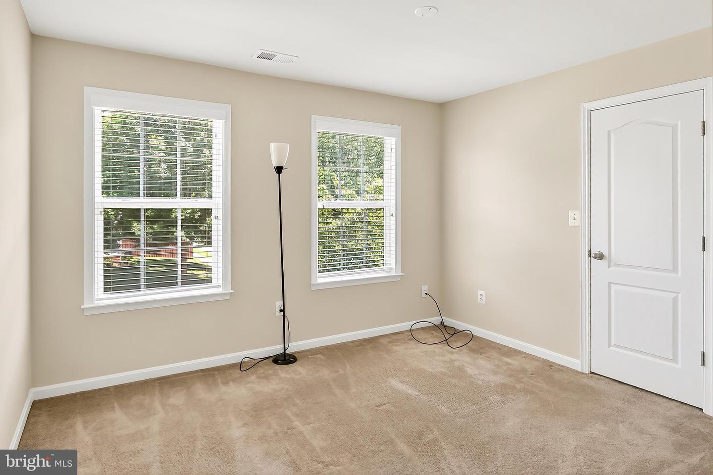 4369 GEORGE FRYE CIR, WOODBRIDGE, Virginia 22193, 5 Bedrooms Bedrooms, ,5 BathroomsBathrooms,Residential,For sale,4369 GEORGE FRYE CIR,VAPW2099370 MLS # VAPW2099370