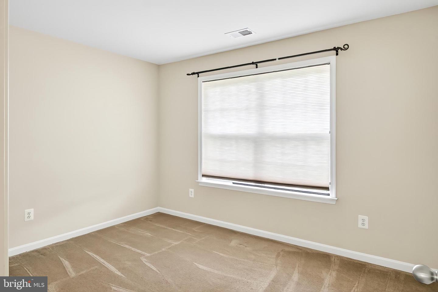 4369 GEORGE FRYE CIR, WOODBRIDGE, Virginia 22193, 5 Bedrooms Bedrooms, ,5 BathroomsBathrooms,Residential,For sale,4369 GEORGE FRYE CIR,VAPW2099370 MLS # VAPW2099370