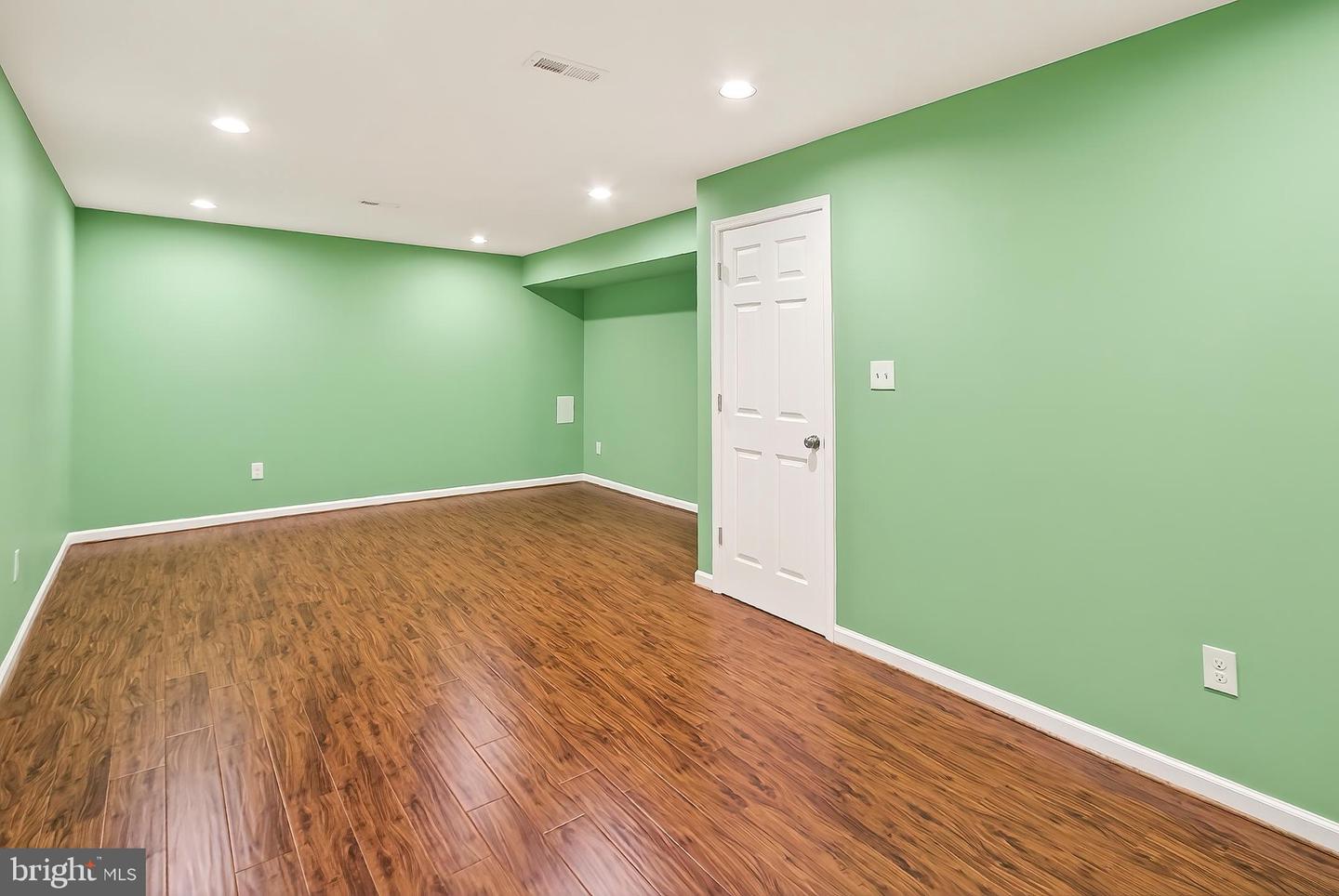 4369 GEORGE FRYE CIR, WOODBRIDGE, Virginia 22193, 5 Bedrooms Bedrooms, ,5 BathroomsBathrooms,Residential,For sale,4369 GEORGE FRYE CIR,VAPW2099370 MLS # VAPW2099370