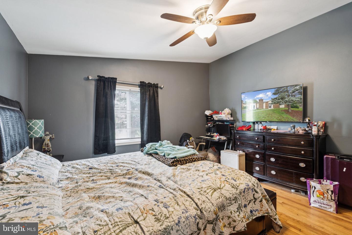 805 N YORK RD, STERLING, Virginia 20164, 5 Bedrooms Bedrooms, ,3 BathroomsBathrooms,Residential,For sale,805 N YORK RD,VALO2102820 MLS # VALO2102820