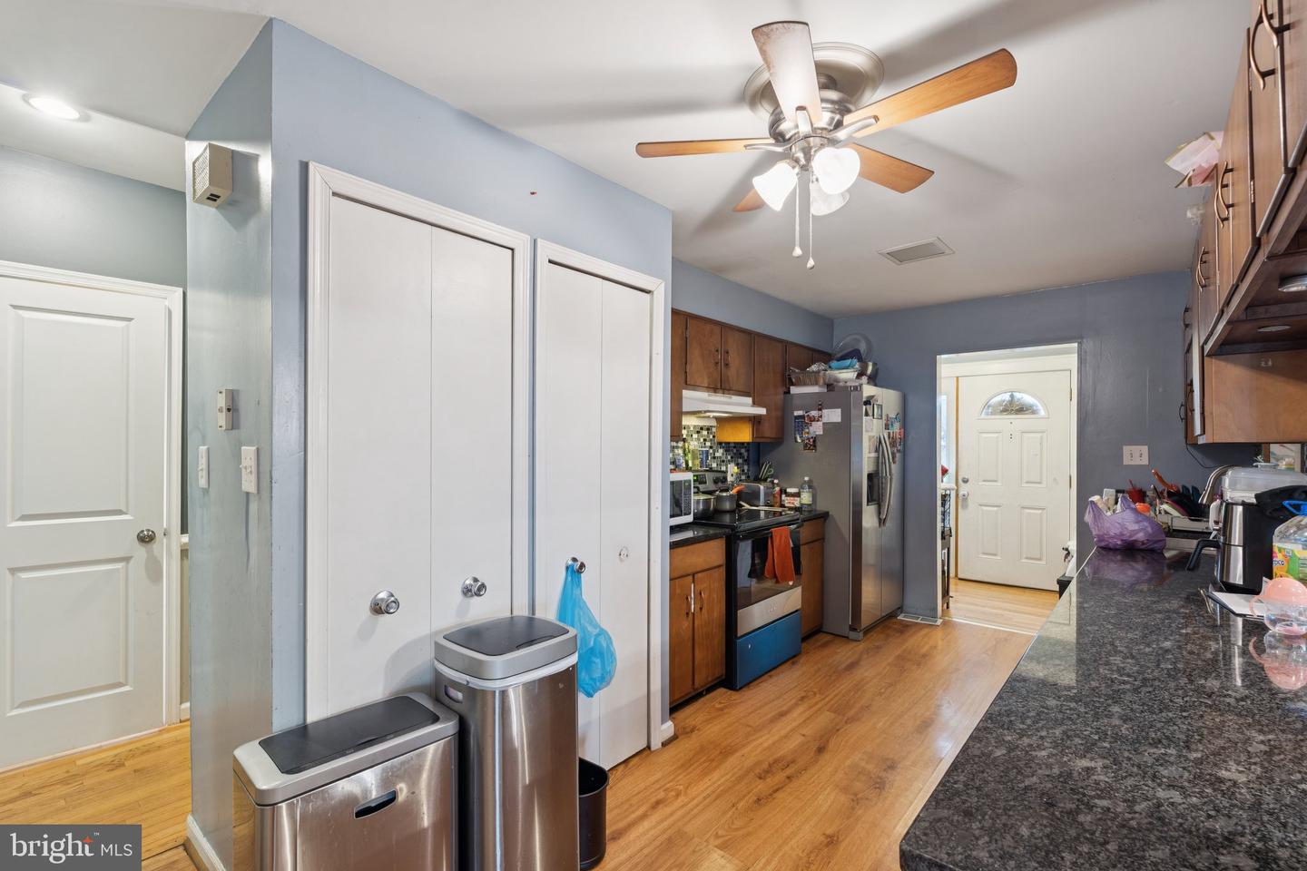 805 N YORK RD, STERLING, Virginia 20164, 5 Bedrooms Bedrooms, ,3 BathroomsBathrooms,Residential,For sale,805 N YORK RD,VALO2102820 MLS # VALO2102820