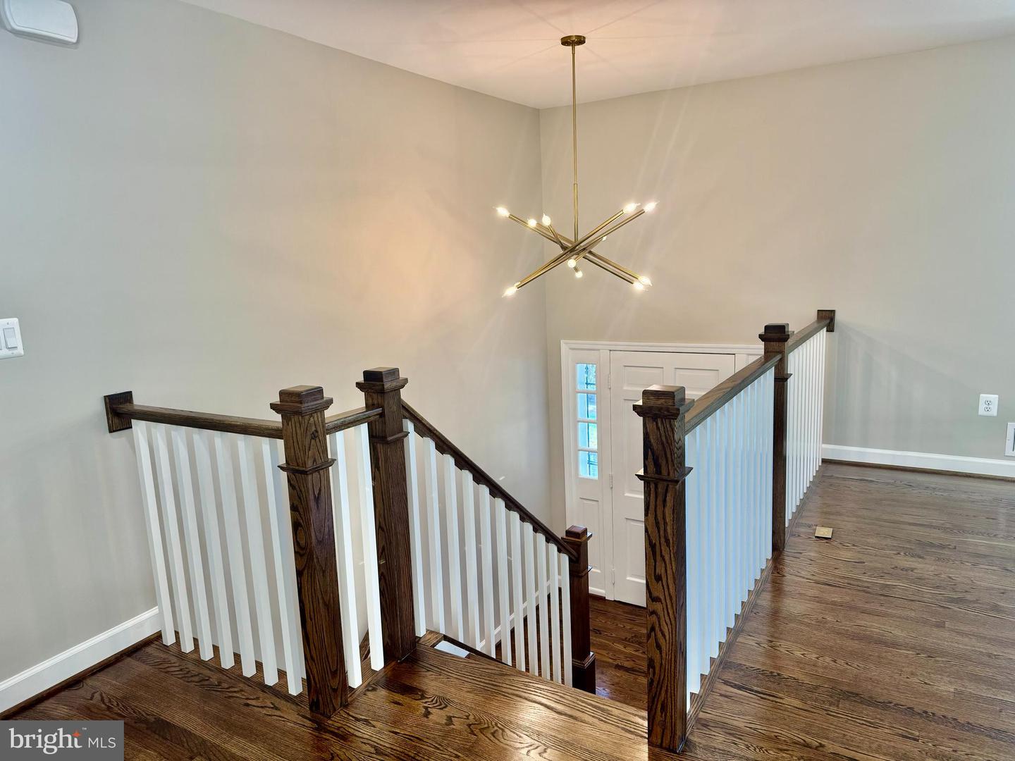 7504-B DAVIAN DR, ANNANDALE, Virginia 22003, 5 Bedrooms Bedrooms, 5 Rooms Rooms,3 BathroomsBathrooms,Residential,For sale,7504-B DAVIAN DR,VAFX2256888 MLS # VAFX2256888