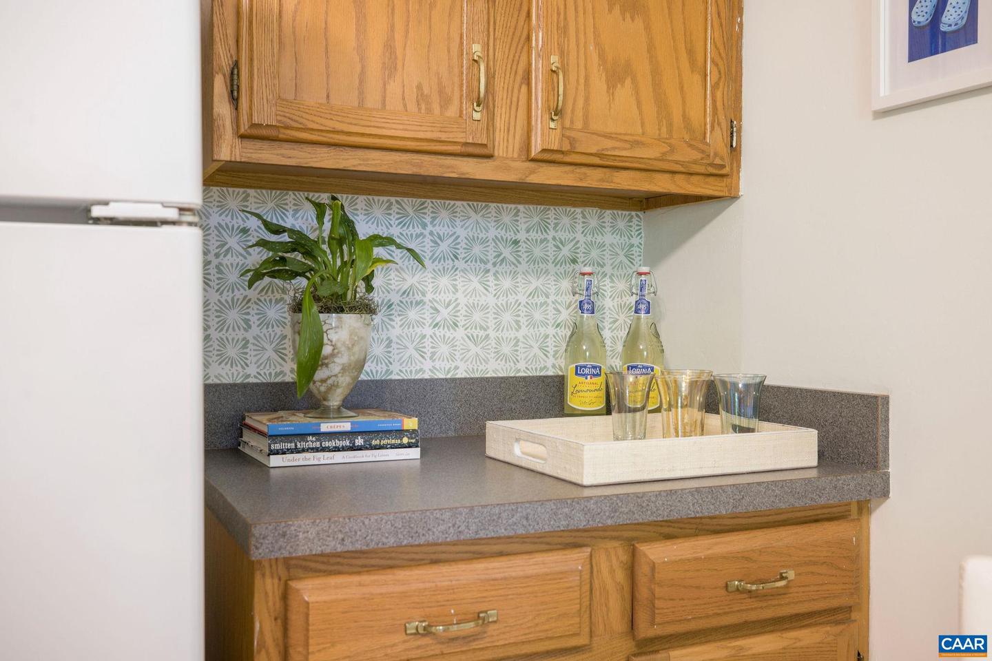 3962 IVY RD, CHARLOTTESVILLE, Virginia 22903, 2 Bedrooms Bedrooms, ,1 BathroomBathrooms,Residential,For sale,3962 IVY RD,667047 MLS # 667047