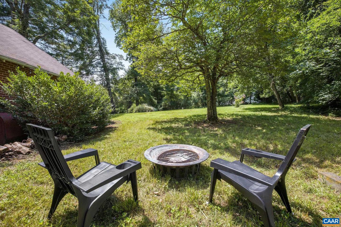 3962 IVY RD, CHARLOTTESVILLE, Virginia 22903, 2 Bedrooms Bedrooms, ,1 BathroomBathrooms,Residential,For sale,3962 IVY RD,667047 MLS # 667047