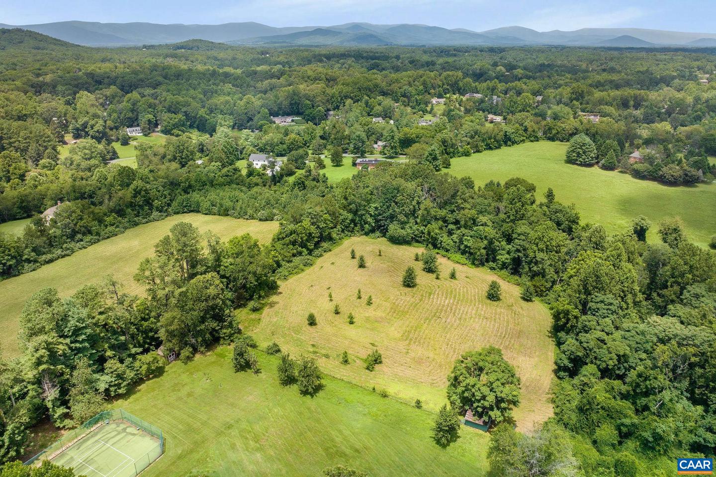 3962 IVY RD, CHARLOTTESVILLE, Virginia 22903, 2 Bedrooms Bedrooms, ,1 BathroomBathrooms,Residential,For sale,3962 IVY RD,667047 MLS # 667047