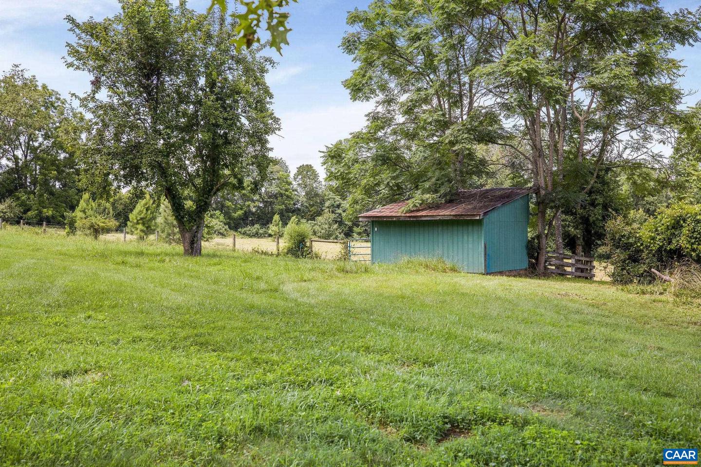 3962 IVY RD, CHARLOTTESVILLE, Virginia 22903, 2 Bedrooms Bedrooms, ,1 BathroomBathrooms,Residential,For sale,3962 IVY RD,667047 MLS # 667047