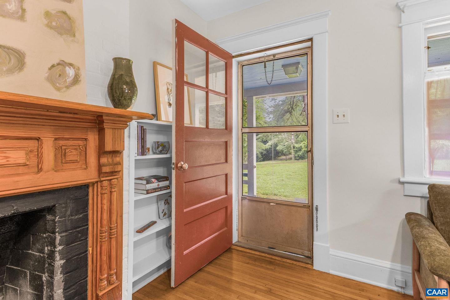 3962 IVY RD, CHARLOTTESVILLE, Virginia 22903, 2 Bedrooms Bedrooms, ,1 BathroomBathrooms,Residential,For sale,3962 IVY RD,667047 MLS # 667047
