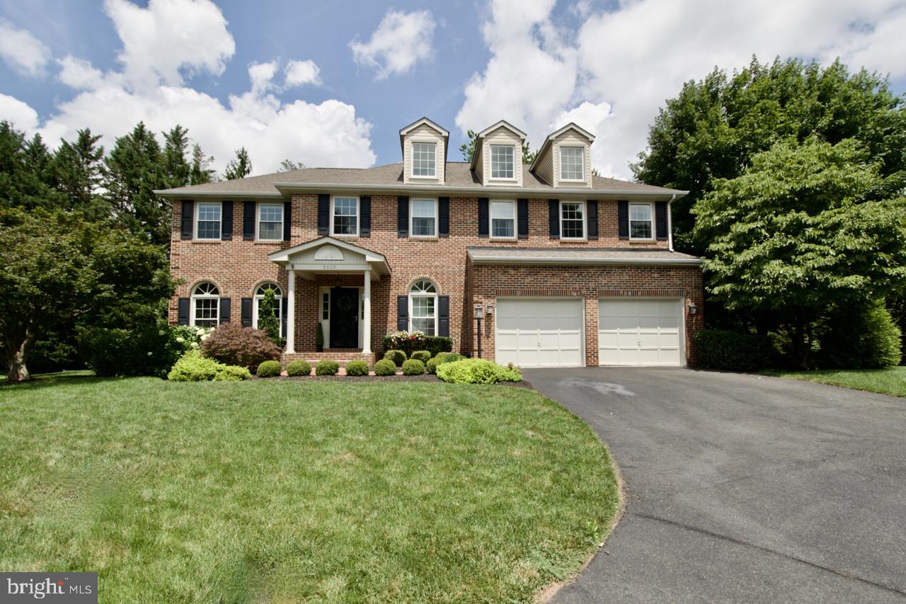 5439 ASHLEIGH RD, FAIRFAX, Virginia 22030, 4 Bedrooms Bedrooms, 8 Rooms Rooms,3 BathroomsBathrooms,Residential,For sale,5439 ASHLEIGH RD,VAFX2257214 MLS # VAFX2257214