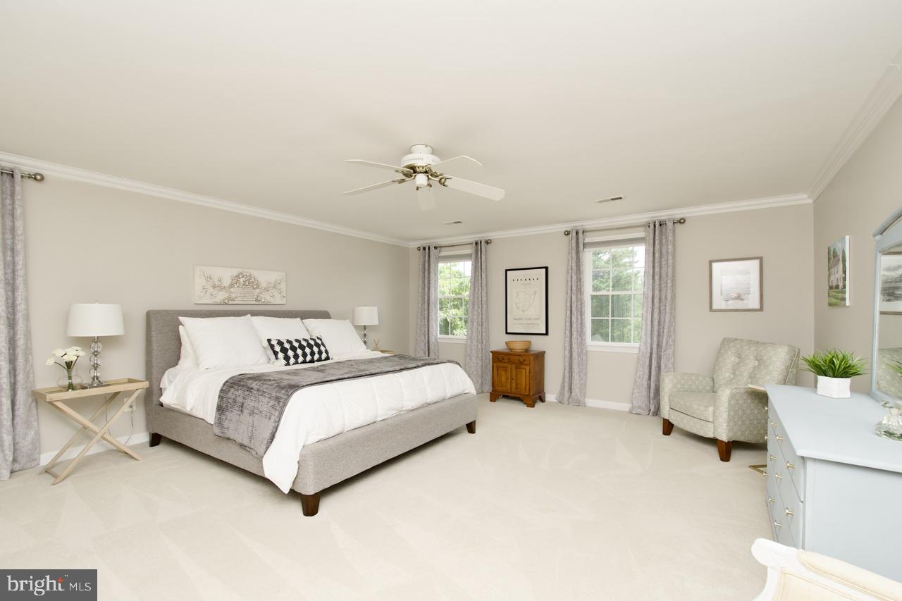 5439 ASHLEIGH RD, FAIRFAX, Virginia 22030, 4 Bedrooms Bedrooms, 8 Rooms Rooms,3 BathroomsBathrooms,Residential,For sale,5439 ASHLEIGH RD,VAFX2257214 MLS # VAFX2257214