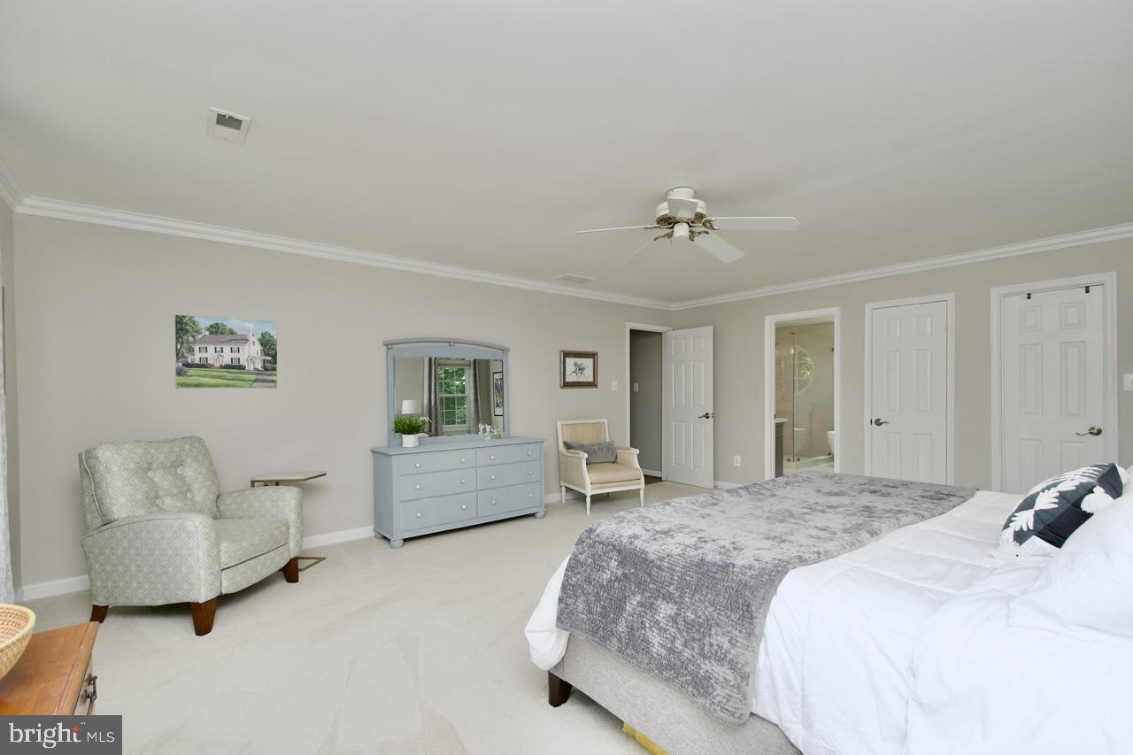 5439 ASHLEIGH RD, FAIRFAX, Virginia 22030, 4 Bedrooms Bedrooms, 8 Rooms Rooms,3 BathroomsBathrooms,Residential,For sale,5439 ASHLEIGH RD,VAFX2257214 MLS # VAFX2257214