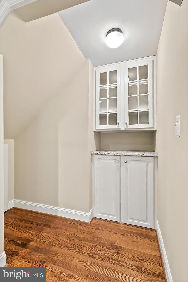 12118 DUMFRIES RD, MANASSAS, Virginia 20112, 6 Bedrooms Bedrooms, ,3 BathroomsBathrooms,Residential,For sale,12118 DUMFRIES RD,VAPW2099838 MLS # VAPW2099838