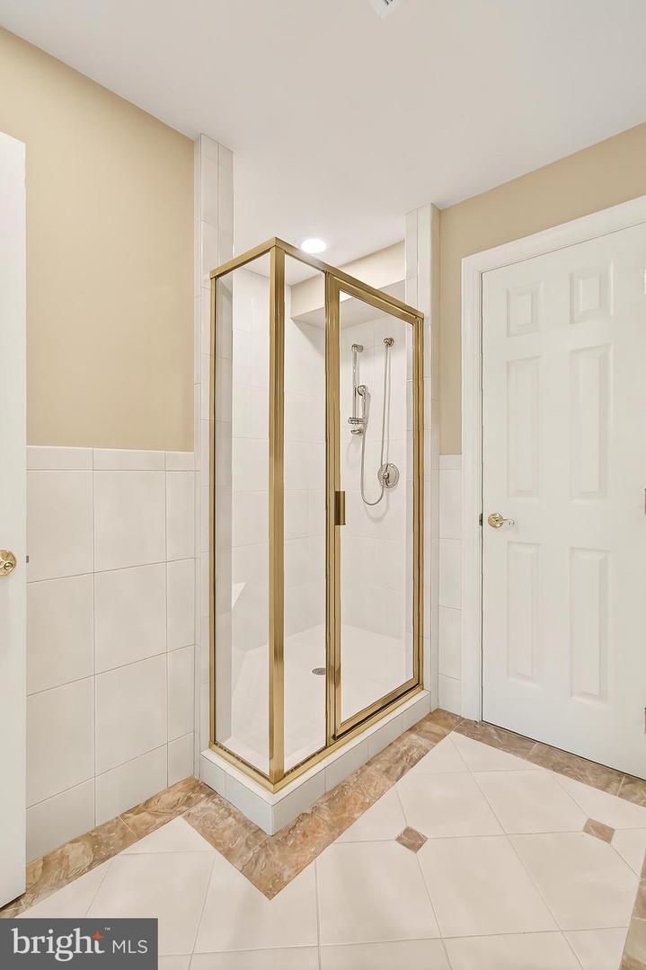 12118 DUMFRIES RD, MANASSAS, Virginia 20112, 6 Bedrooms Bedrooms, ,3 BathroomsBathrooms,Residential,For sale,12118 DUMFRIES RD,VAPW2099838 MLS # VAPW2099838