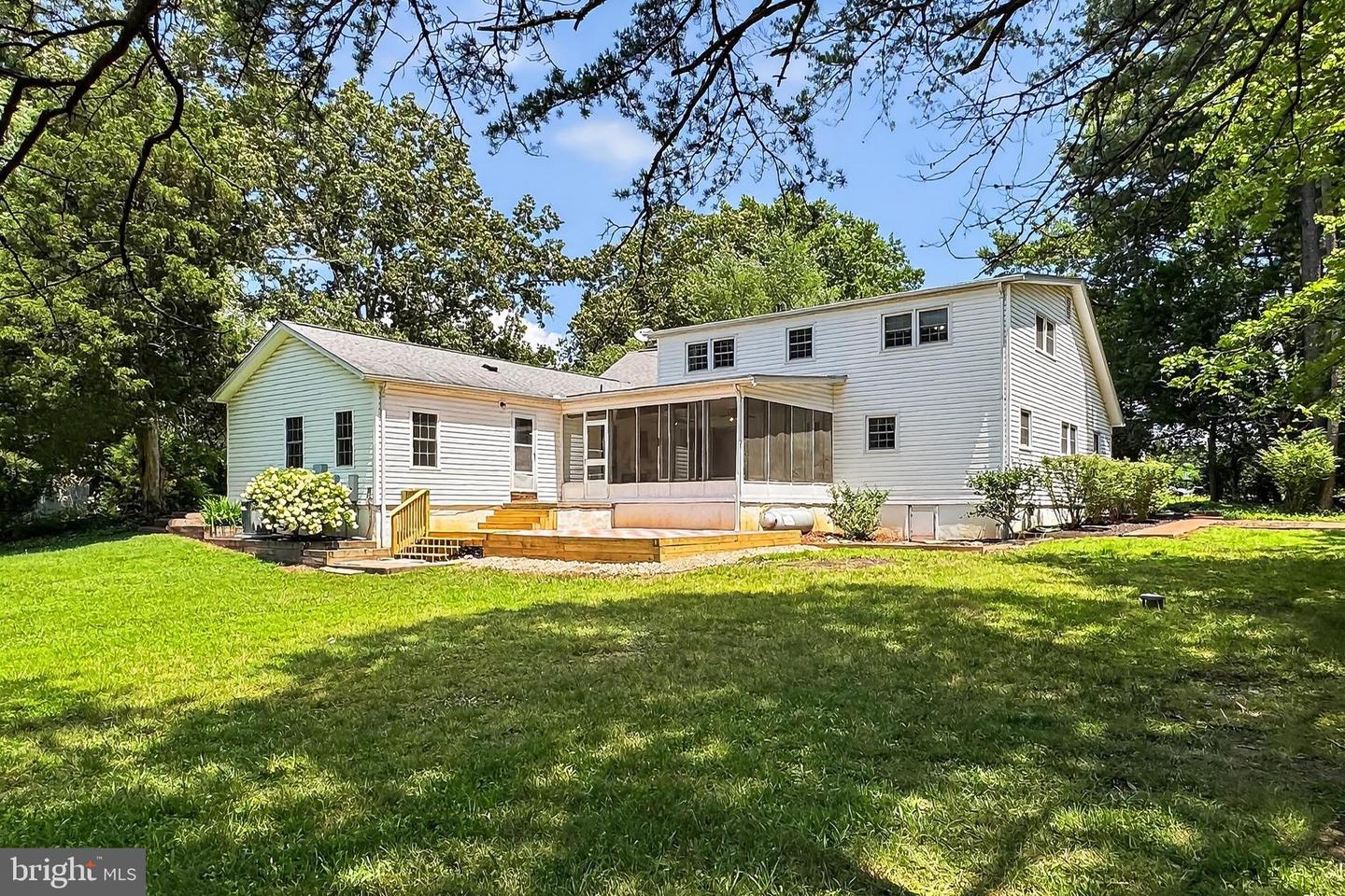 12118 DUMFRIES RD, MANASSAS, Virginia 20112, 6 Bedrooms Bedrooms, ,3 BathroomsBathrooms,Residential,For sale,12118 DUMFRIES RD,VAPW2099838 MLS # VAPW2099838