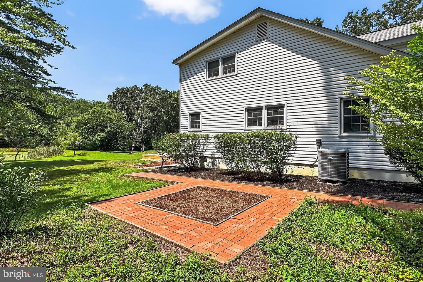 12118 DUMFRIES RD, MANASSAS, Virginia 20112, 6 Bedrooms Bedrooms, ,3 BathroomsBathrooms,Residential,For sale,12118 DUMFRIES RD,VAPW2099838 MLS # VAPW2099838