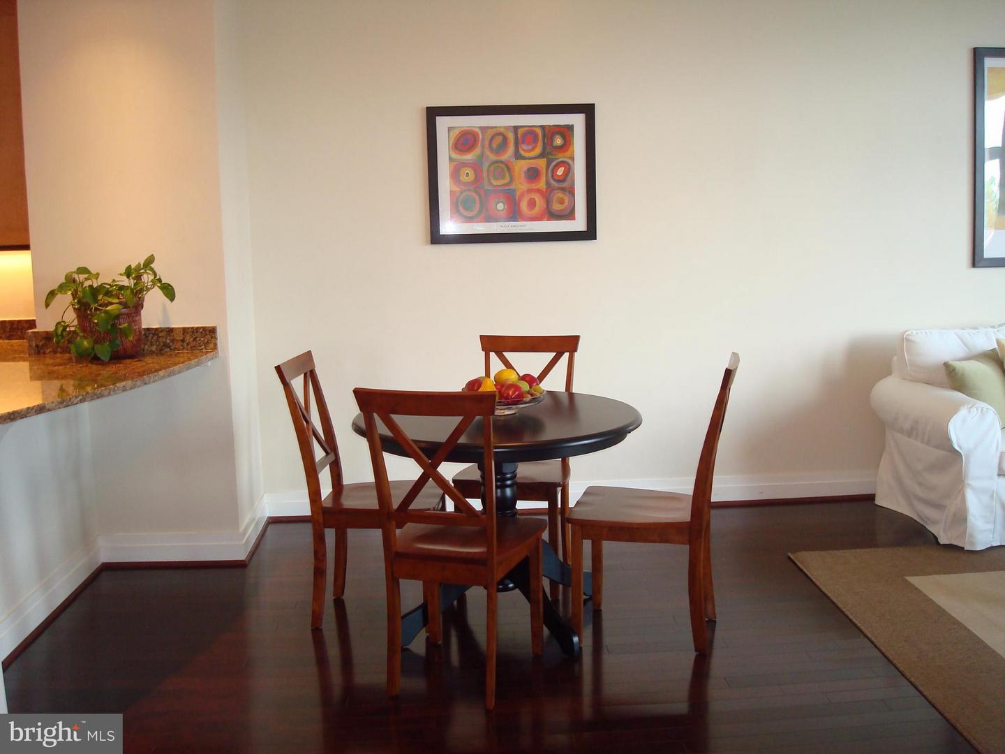 8220 CRESTWOOD HEIGHTS DR #418, MCLEAN, Virginia 22102, 1 Bedroom Bedrooms, ,1 BathroomBathrooms,Residential,For sale,8220 CRESTWOOD HEIGHTS DR #418,VAFX2257224 MLS # VAFX2257224